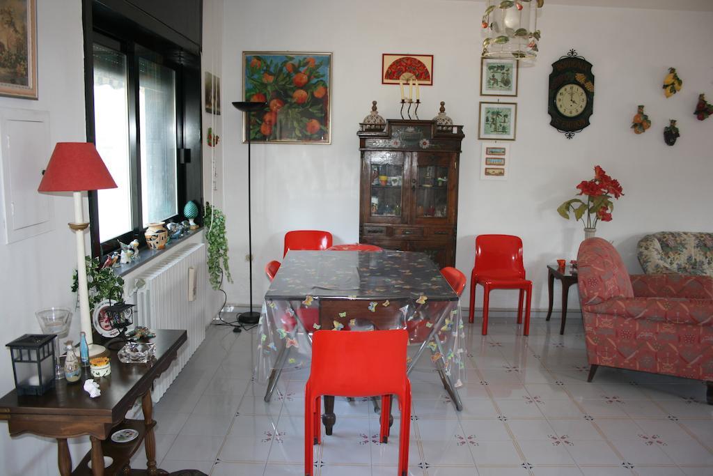 Casa Regina Villa Амалфи Стая снимка